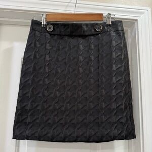 LOFT By Ann Taylor Houndstooth Black Skirt Size 2